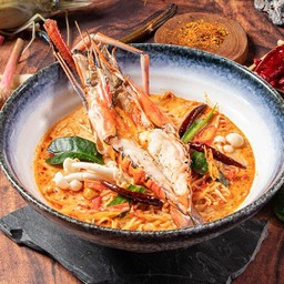 TOM YUM KUNG RAMEN