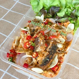 ไข่ขยี้ปลากระป๋อง