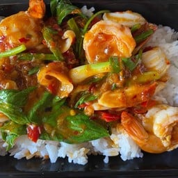 ข้าวผัดพริกเผาทะเล