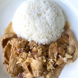 ข้าวราดผัดกระเทียม