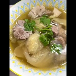 กระดูกอ่อนต้มผักกาดดอง