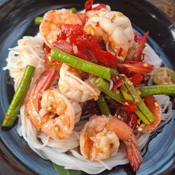 ตำขนมจีนกุ้งสะดุ้ง