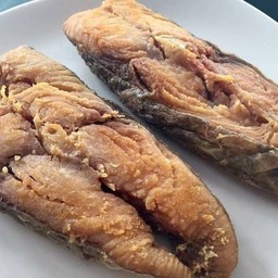 ปลาเค็มทอด