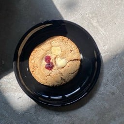 White Choc Cranberry Cookie