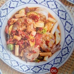 ตำไหลบัวกุ้งสด