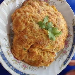 ข้าวมันไข่เจียวหมูสับ