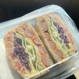 กล่องอร่อย|แซนวิชสด|เฟรนซ์ฟรายส์ ในเมือง