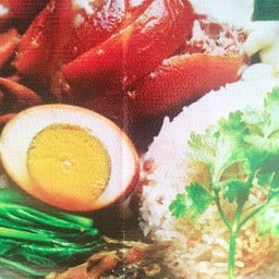 ข้าวขาหมูธรรมดา