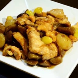 ไก่ผัดโหงวก๊วย