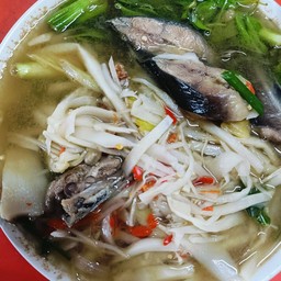 แกงหน่อไม้ (ส้ม) ใส่ ปลาดุก