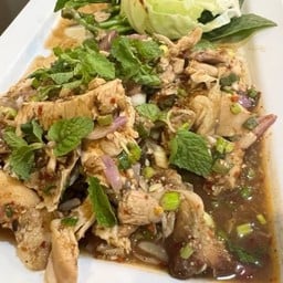 น้ำตกสันคอหมู