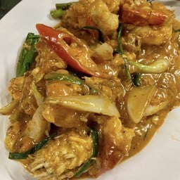 กุ้งผัดผงกะหรรี่