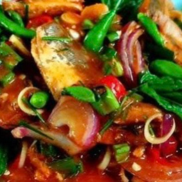 ยำปลากระป๋อง