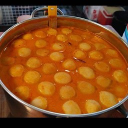 ขนมจีนน้ำยาไก่ ตลาดนัดสะพานปูน