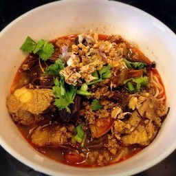 ขนนมจีนน้ำเงี้ยว