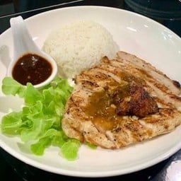 ข้าวไก่พริกไทยดำ