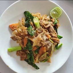 ผัดซีอิ๊วหมู