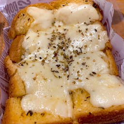 ปังปิ้งเนยกระเทียม ไม่ใส่ชีส