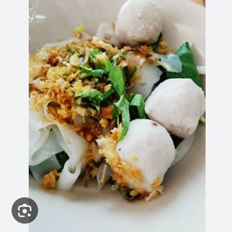 ก๋วยเตี๋ยวแห้งเส้นใหญ่