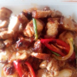 พริกเผาหมูกรอบ