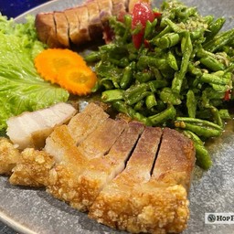 ตำถั่วหมูกรอบ แนะนำ