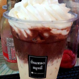 โก้โก้นมสด(ใส่วิปครีมเลือกเพิ่มค่า)