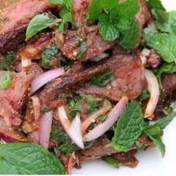 น้ำตกเนื้อ