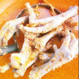 ขนมจีนตีนไก่ หมี่กะทิ   เจ้าเก่า