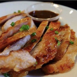 ข้าวหน้าคอหมูย่าง