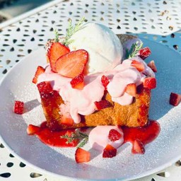 D-Strawberry Cheese Toast