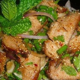 น้ำตกหมู