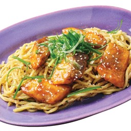 การ์ลิค นู้ดเดิ้ล ปลาทอด