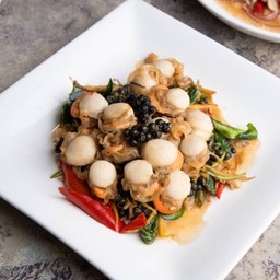 หอยเชลล์ผัดฉ่า