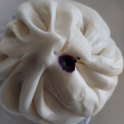 ซาลาเปาถั่วดำ