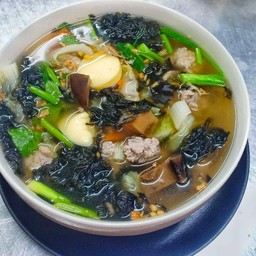 ต้มจืดสาหร่ายหมูสับ