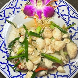 เนื้อปูผัดต้นหอม
