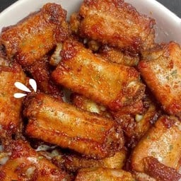 ข้าว ซี่โครงหมูทอด