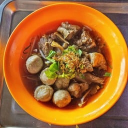 เกาเหลาเนื้อรวม