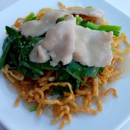 ราดหน้าหมู