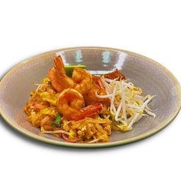 ผัดไทยกุ้งซอสสับปะรด (Shrimp pad Thai)