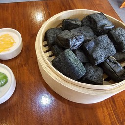 ปังชาโคลนึ่ง เลือก 1 ซอสดิป