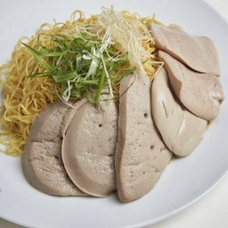 บะหมี่แห้งเซี่ยงจี้และตับหมู