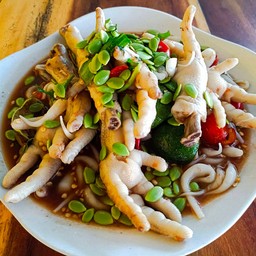 ตำด้องแด้งตีนไก่