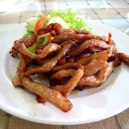 หมูทอดกระเทียม