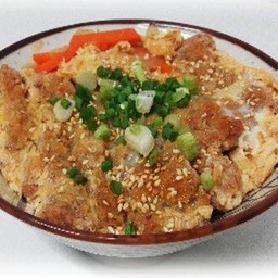 ข้าวหน้าหมูทงคัตสึ