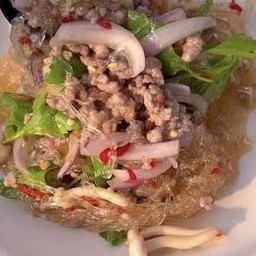 ยำเส้นแก้ว
