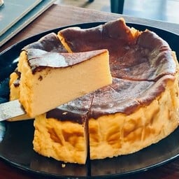 Basque Burnt chesscake