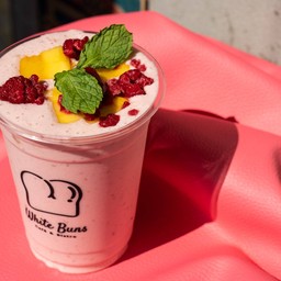 Raspberry Mango Smoothie