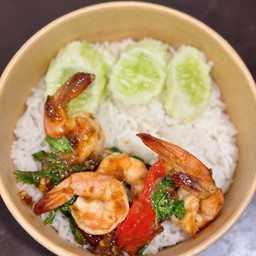 ข้าวกะเพรากุ้ง