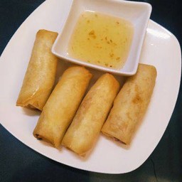 ปอเปี๊ยะผักทอด